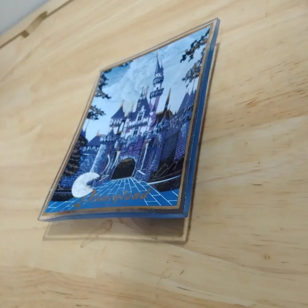 NEW Deadstock Vintage Disneyland Castle Glass Ashtray Trinket Tray